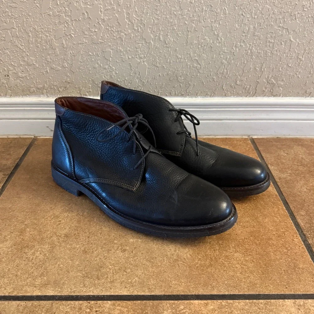 Johnston & Murphy Black Pebbled Leather Chukka Boots Men's 12M Lace Up Casual